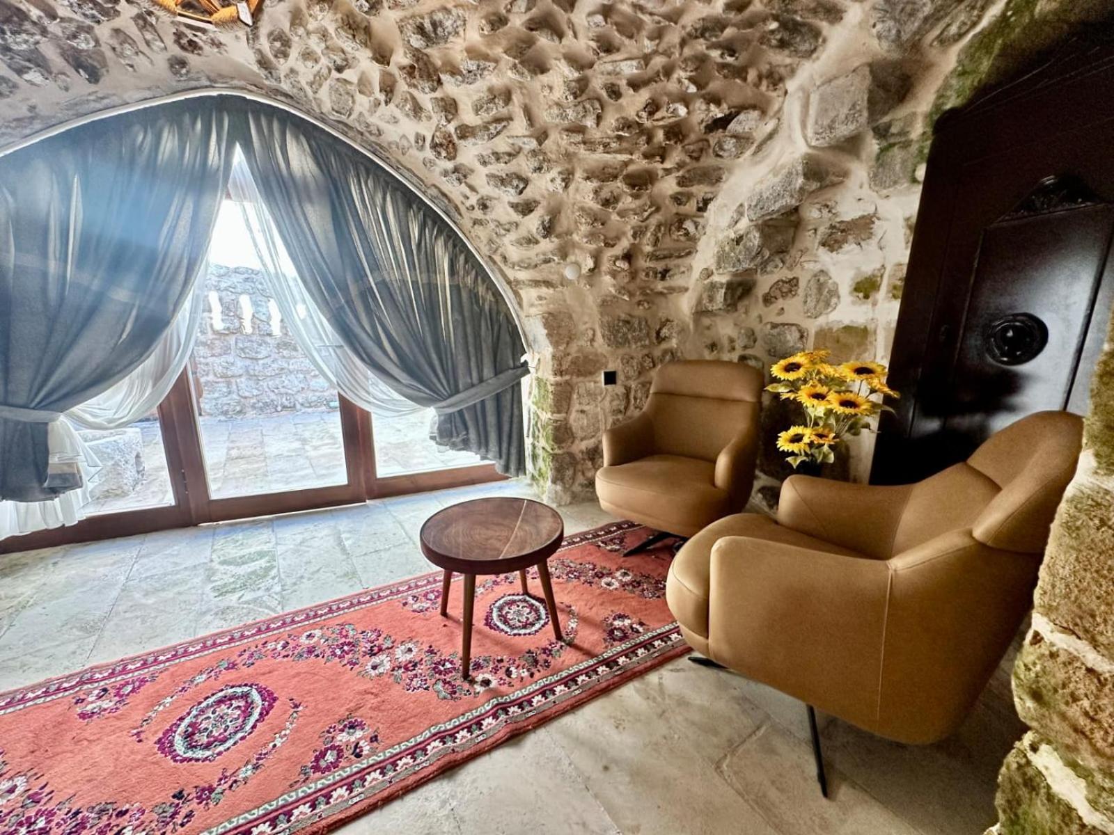 Arev Hotel Mardin Extérieur photo